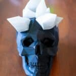 Kristálykoponya – PS5 kontroller tartó