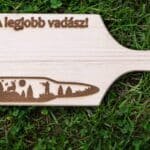 A Legjobb vadásznak- Fa gravírozott vágódeszka ajándék