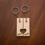 Páros Fa Kulcstartó-Egyedi gravírral